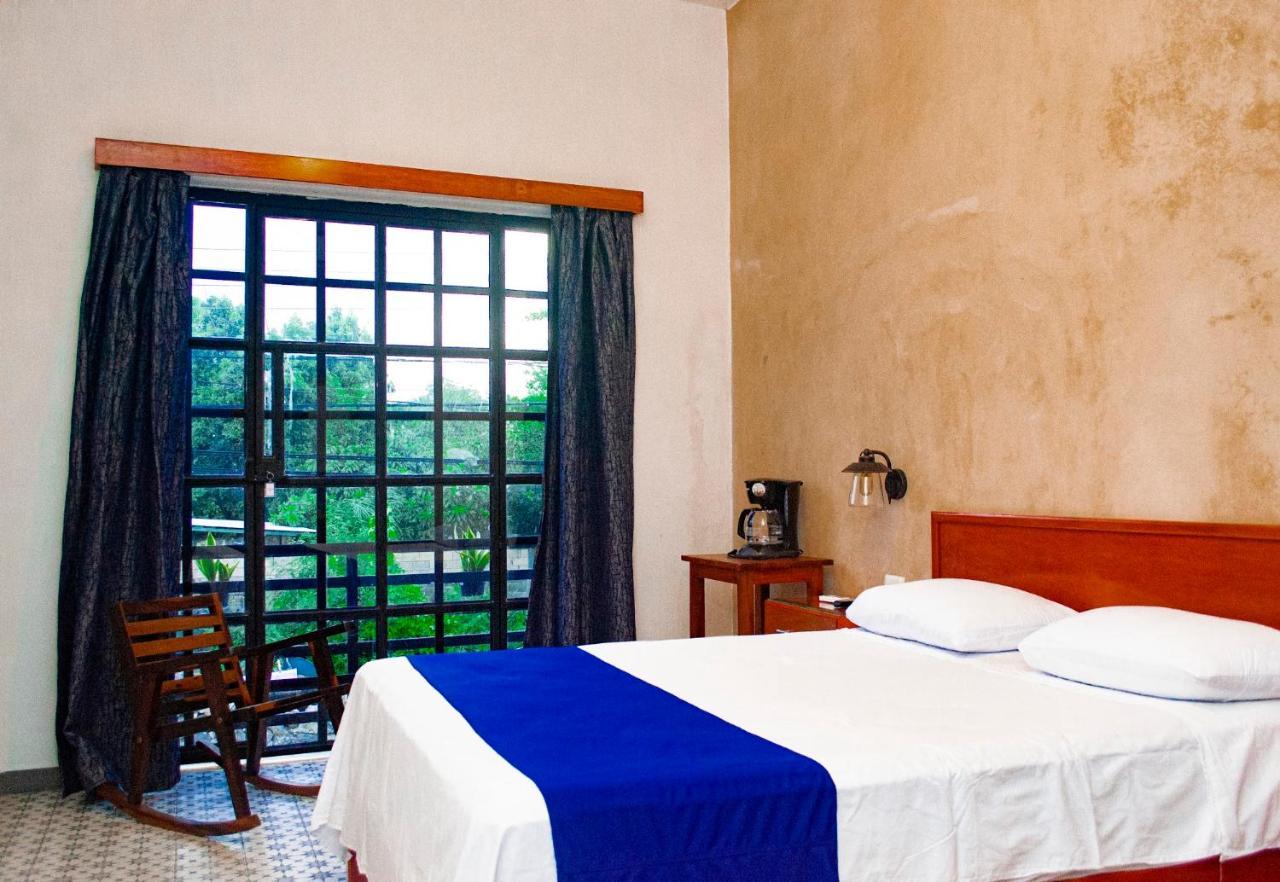 Casa San Bernardino Aparthotel Valladolid  Eksteriør bilde
